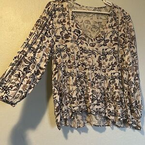 neutral colors perfect for any outing